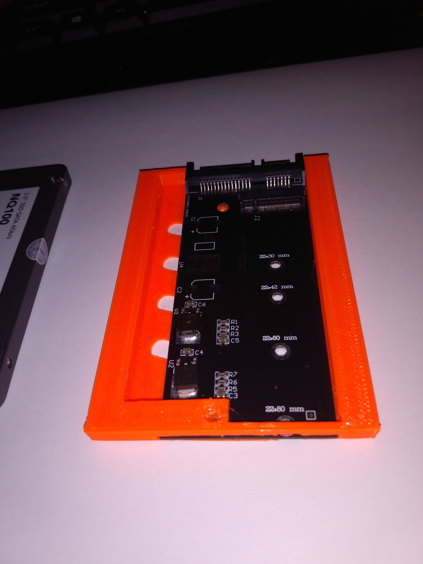 M.2 SSD SATA III to 2.5" Hard Drive Adapter Caddy