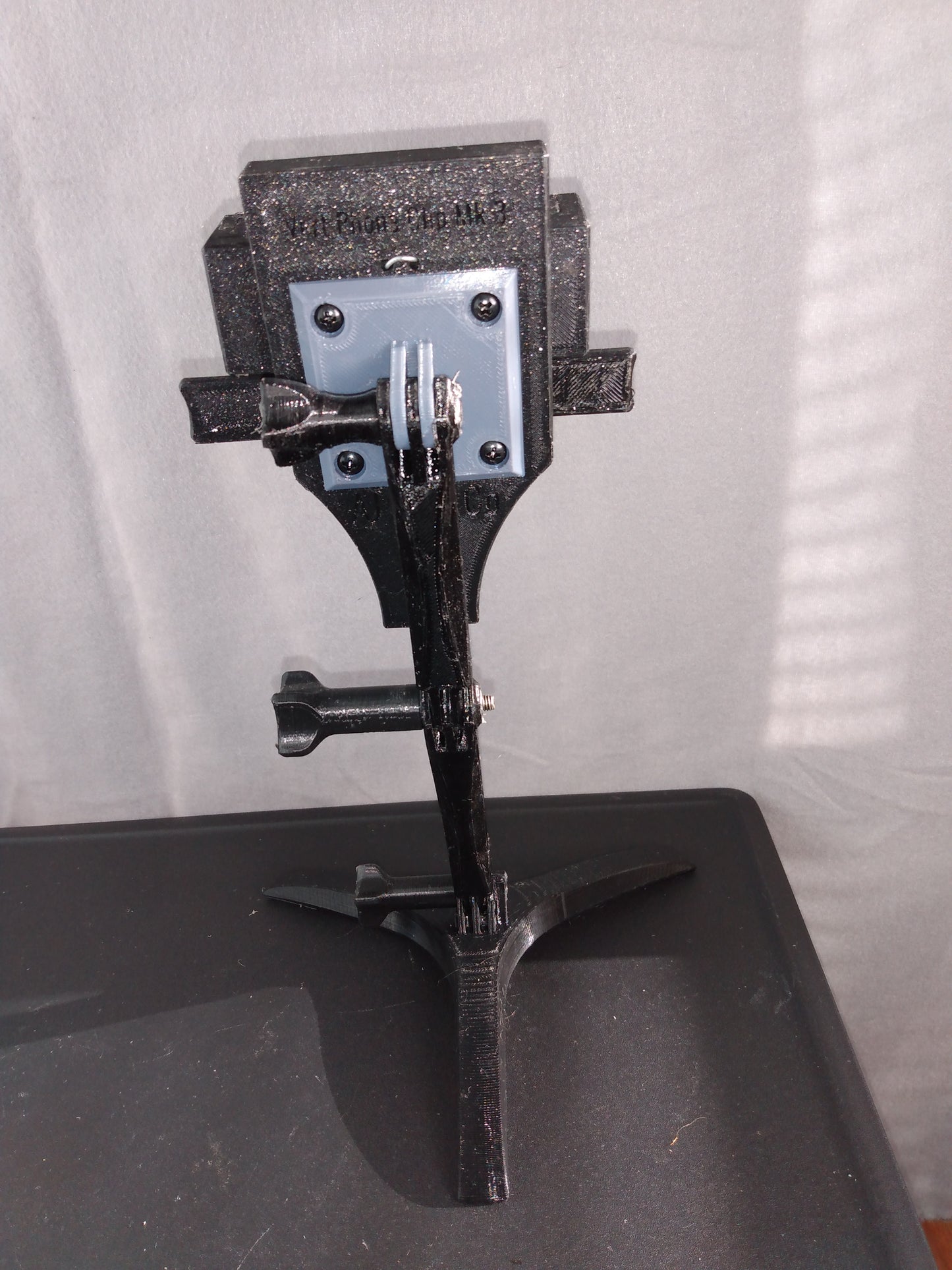 Desktop Vertical Cell Phone Stand - Accessory Kit