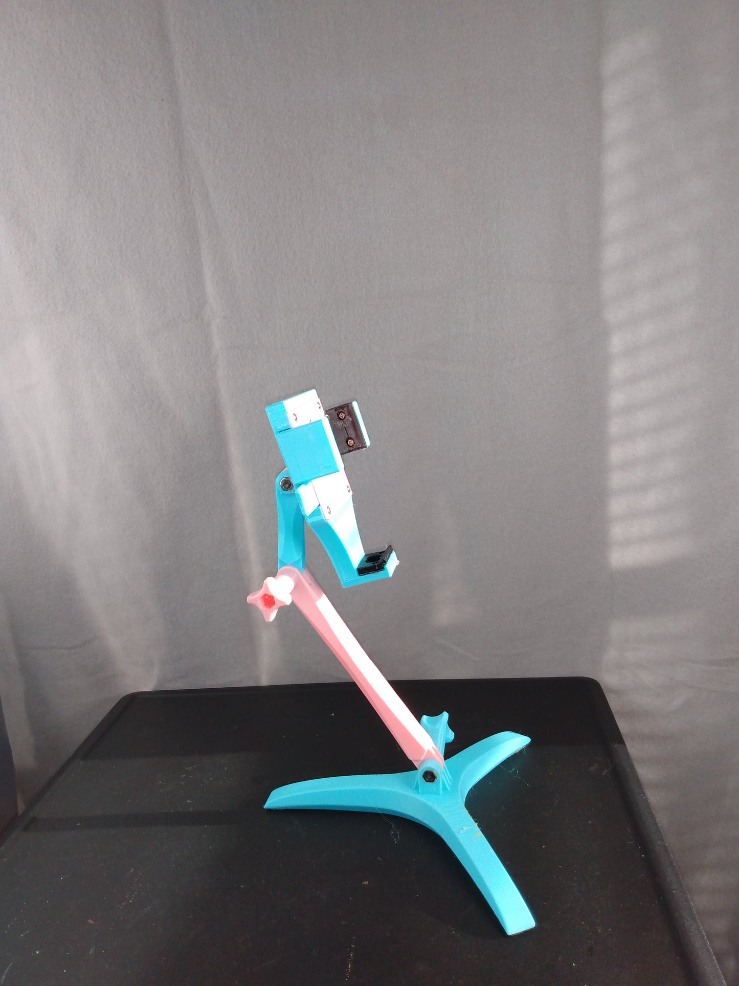 Desktop Vertical Cell Phone Stand - Accessory Kit